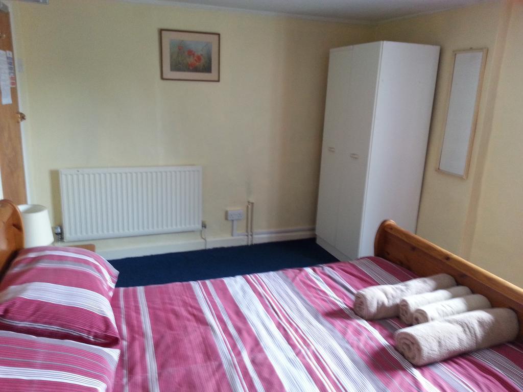 Ostler Inn Uffculme 객실 사진
